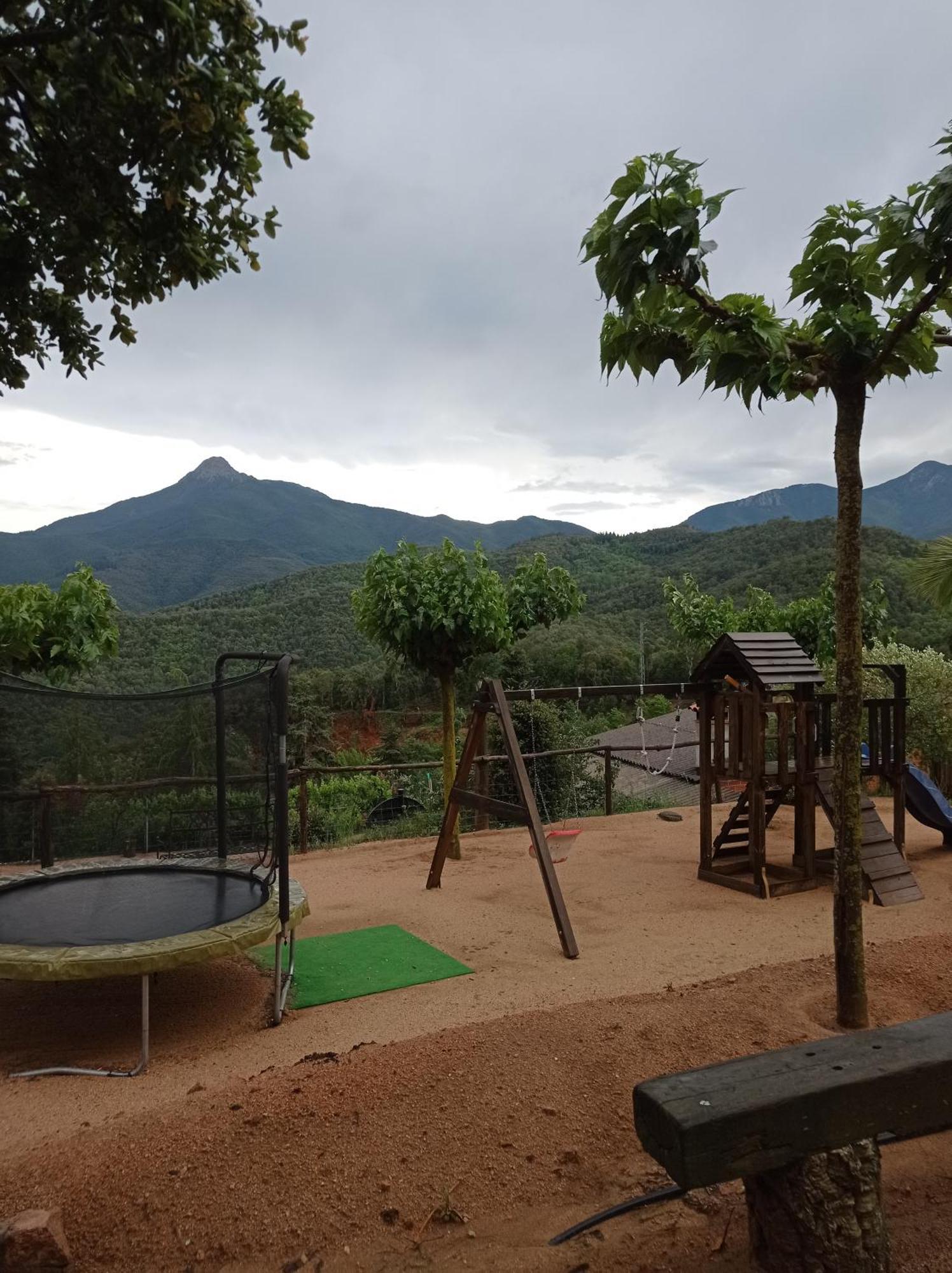 Apartamento En Pleno Montseny Mas Romeu Turisme Rural Арбусьес Экстерьер фото