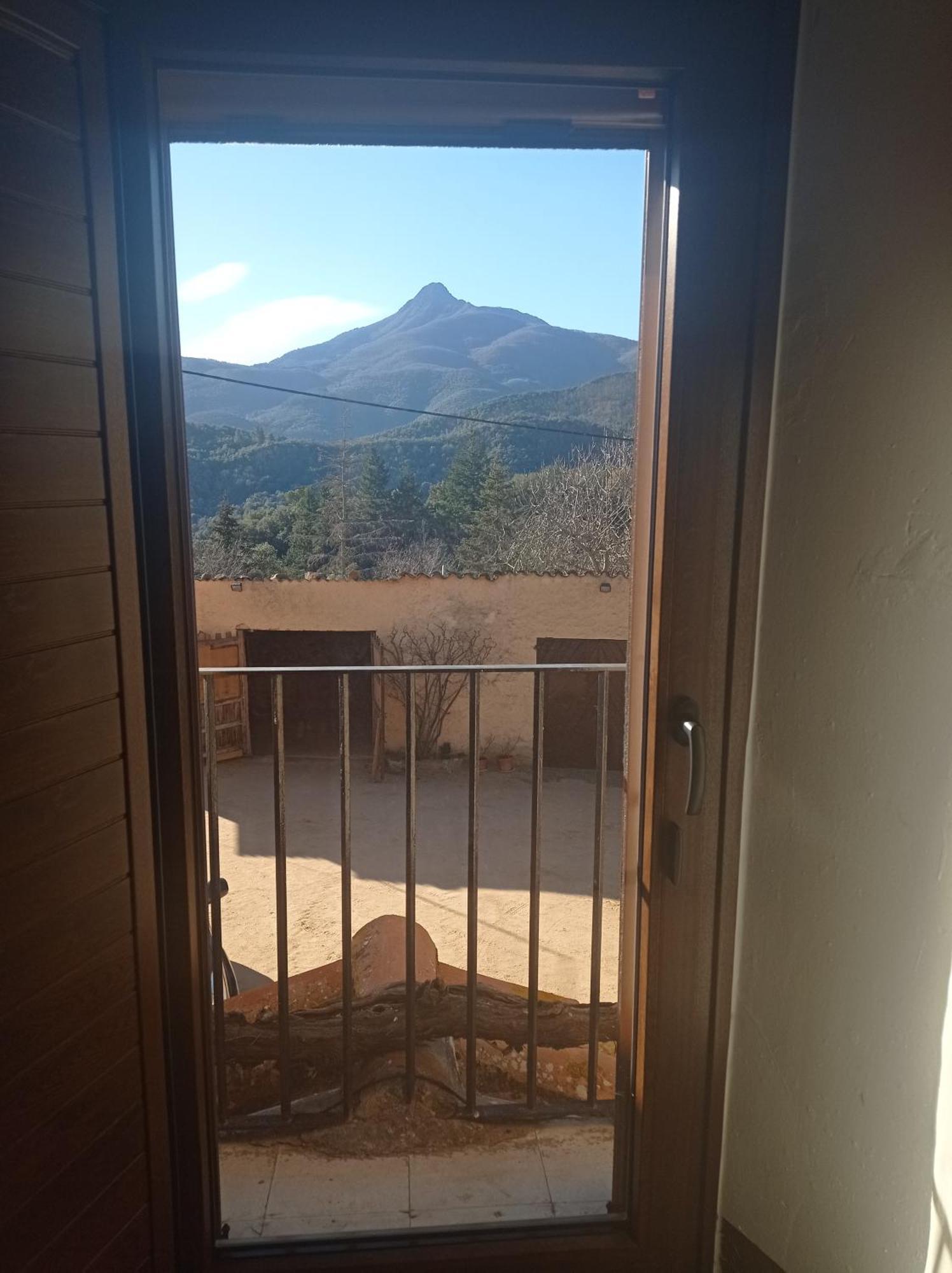 Apartamento En Pleno Montseny Mas Romeu Turisme Rural Арбусьес Экстерьер фото