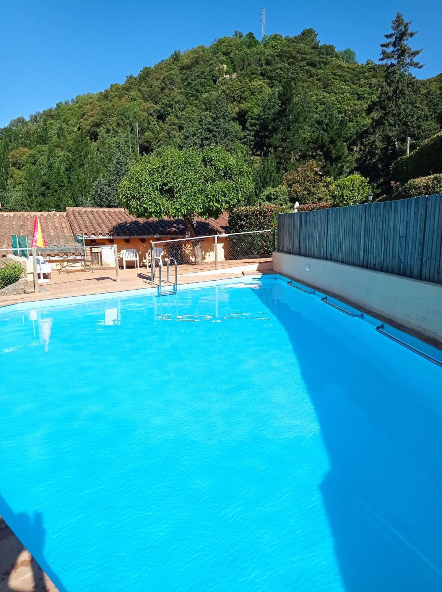 Apartamento En Pleno Montseny Mas Romeu Turisme Rural Арбусьес Экстерьер фото